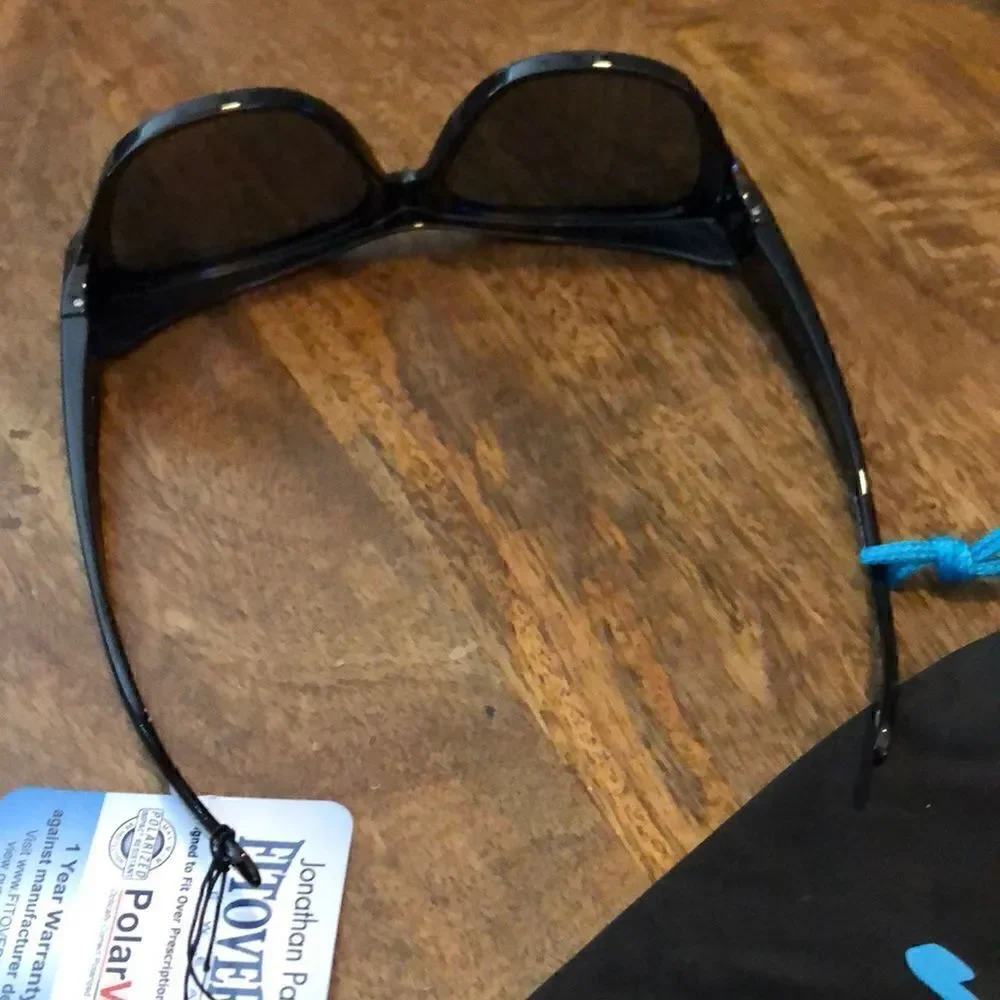 COPY - Jonathan Paul fitover Juliette polarized sunglasses shiny black